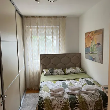 Apartment Stan Na Dan - *