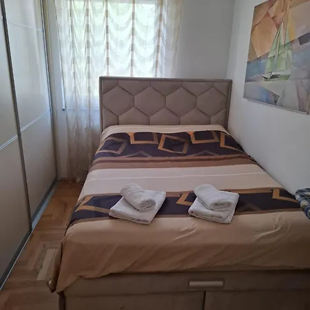 Apartment Stan Na Dan -